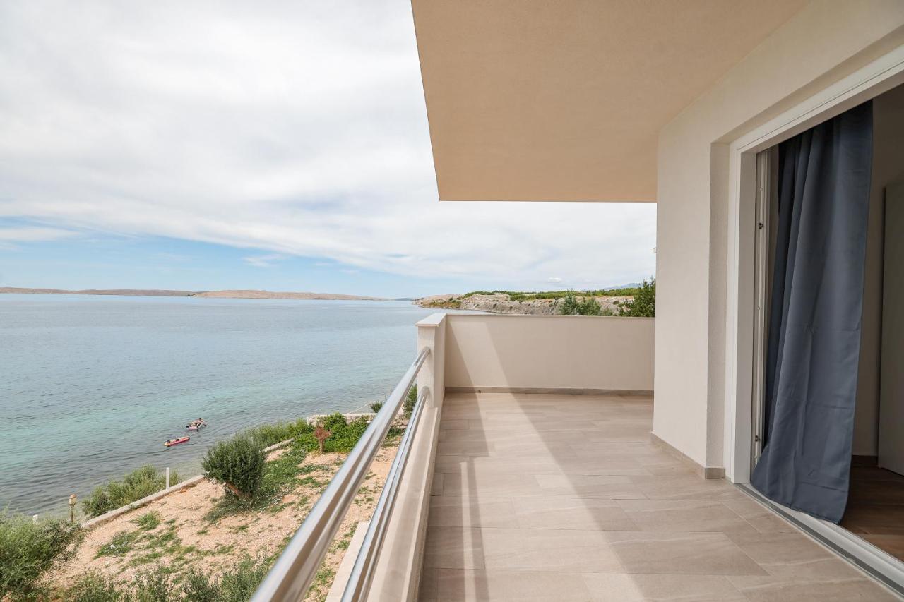 Beachfront Apartments Tic With Seaview Miletici Bagian luar foto