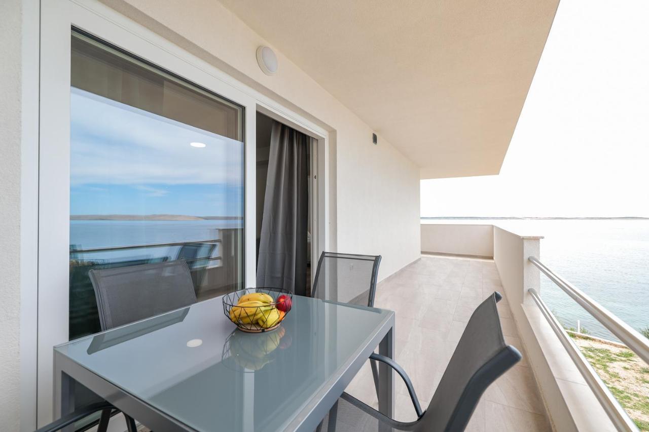 Beachfront Apartments Tic With Seaview Miletici Bagian luar foto
