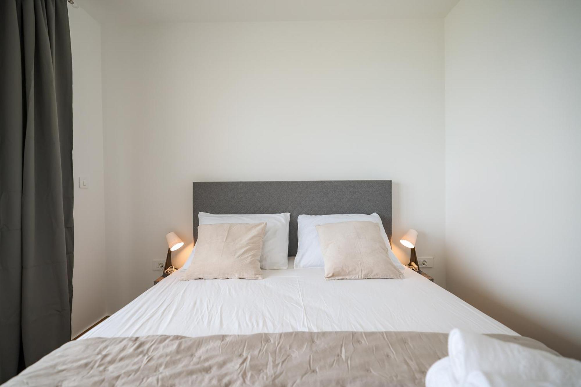 Beachfront Apartments Tic With Seaview Miletici Bagian luar foto