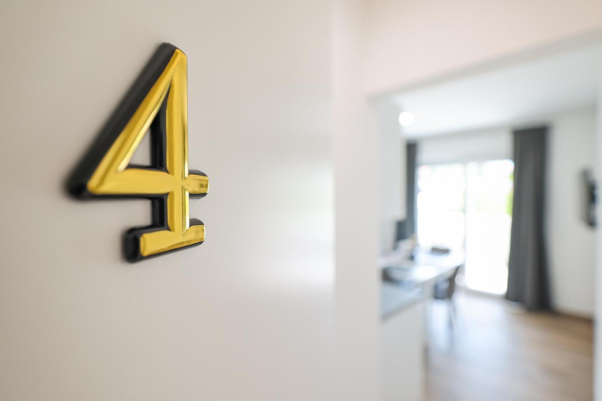 Beachfront Apartments Tic With Seaview Miletici Bagian luar foto