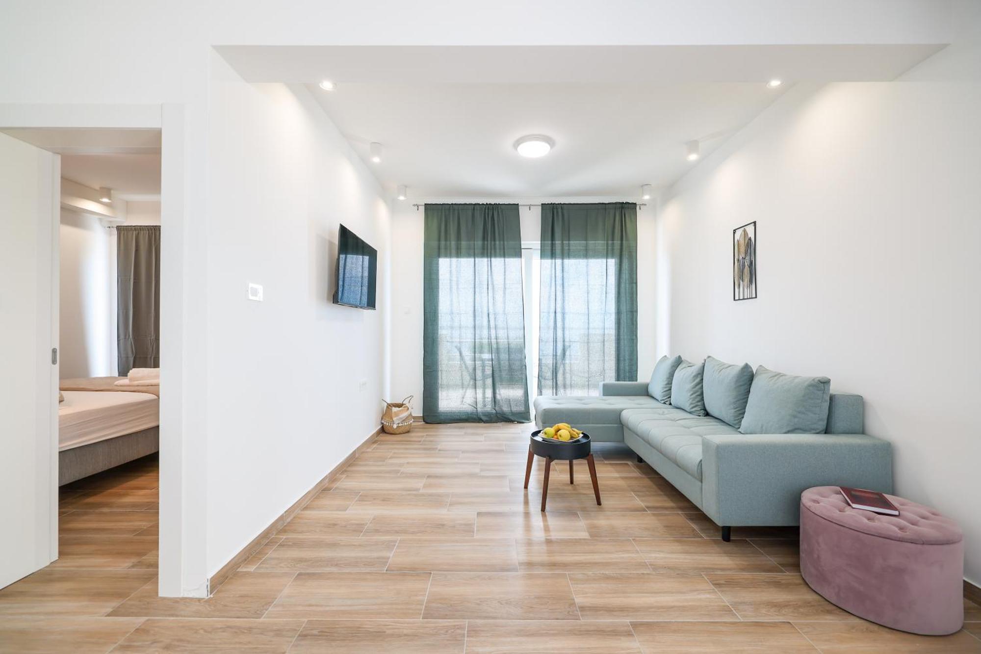 Beachfront Apartments Tic With Seaview Miletici Bagian luar foto
